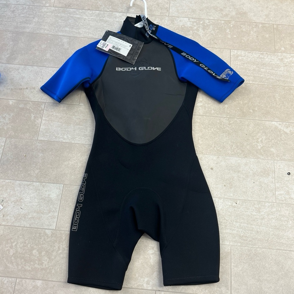 Body Glove Wet Suit Pro 2 2.1 Short Sleeve Men’s Small  Spring Suit NWT